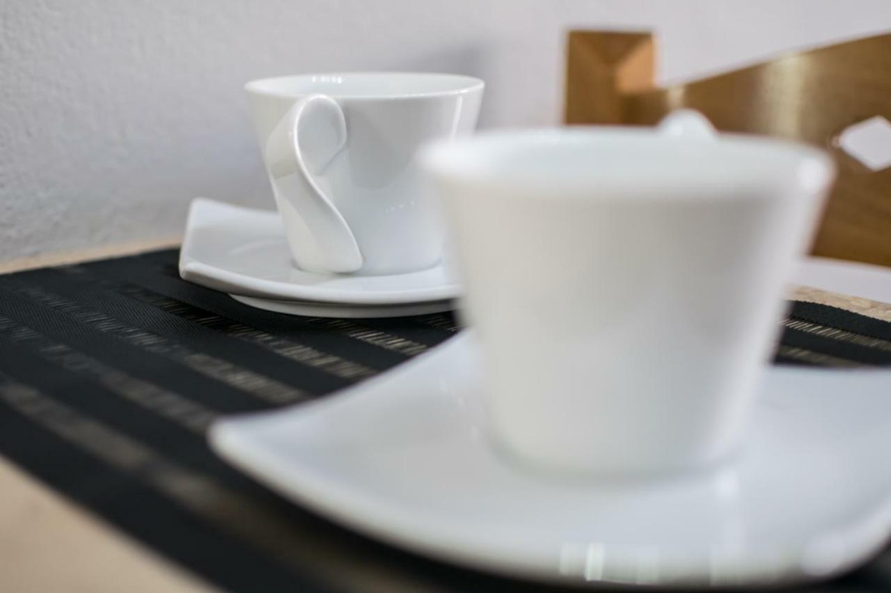 Avra Comfort Rooms Nea Poteidaia Buitenkant foto
